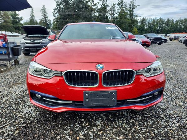 2018 BMW 330 xDrive