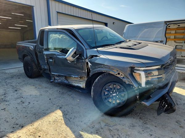 2026 FORD F150 — Passenger 3/4