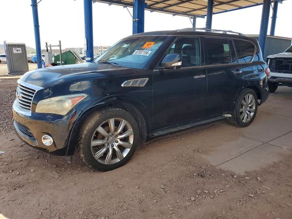 2013 INFINITI QX56 — Front 3/4