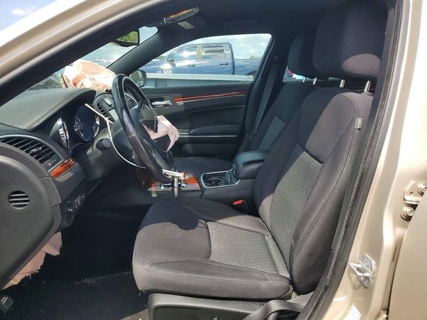 2012 CHRYSLER 300