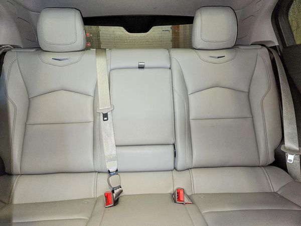 2019 CADILLAC XT4 Luxury