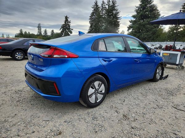 2018 HYUNDAI IONIQ Blue (HEV) — PSRA