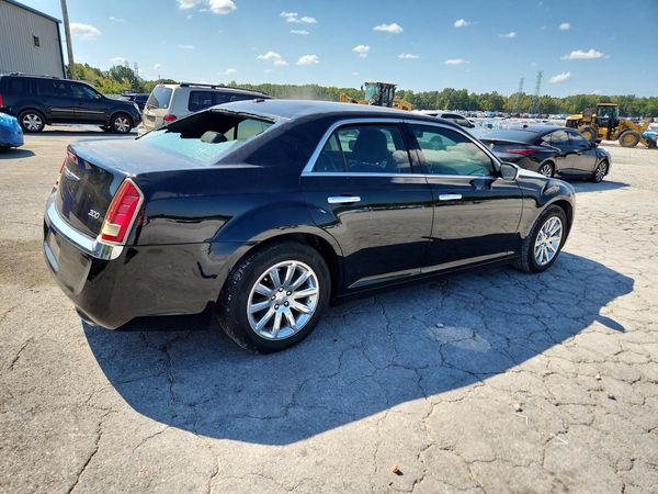 2012 CHRYSLER 300