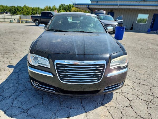 2012 CHRYSLER 300