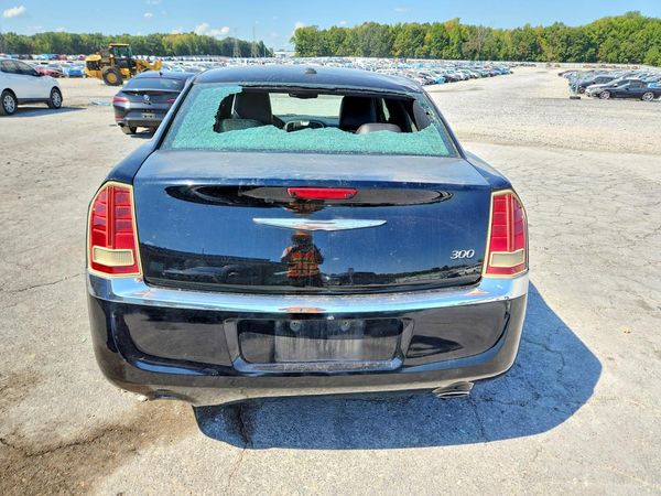 2012 CHRYSLER 300