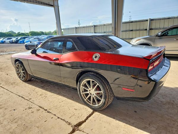 2013 DODGE CHALLENGER Base