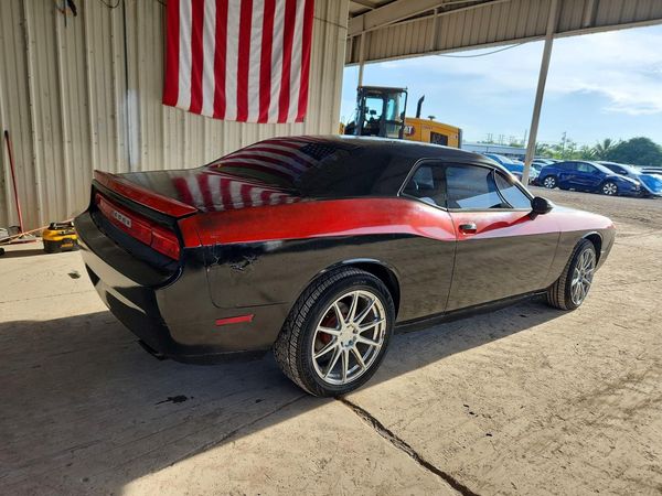 2013 DODGE CHALLENGER Base