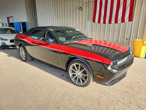 2013 DODGE CHALLENGER Base