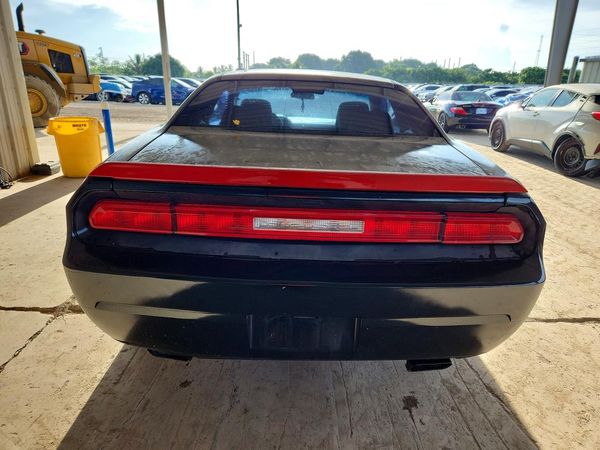 2013 DODGE CHALLENGER Base