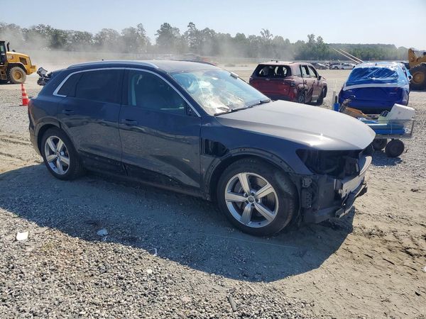 2019 AUDI E-TRON
