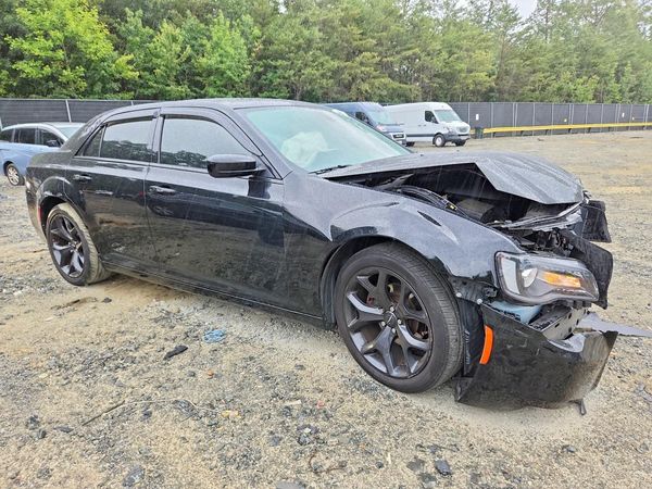 2021 CHRYSLER 300