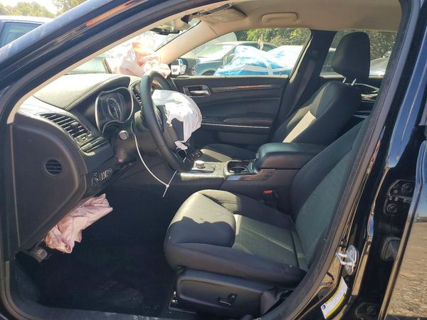 2021 CHRYSLER 300