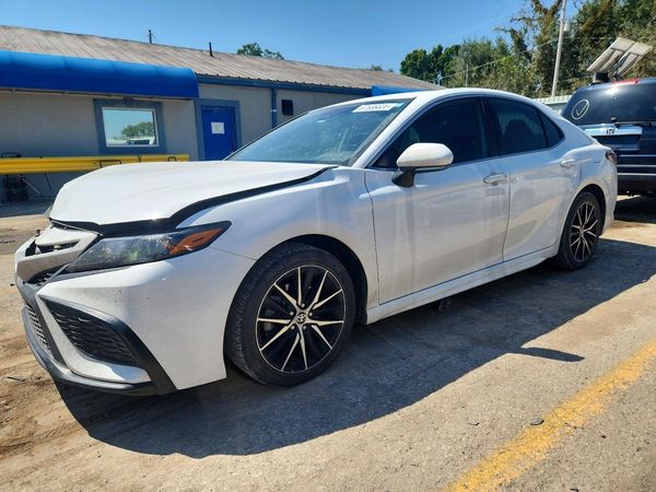 2022 TOYOTA CAMRY