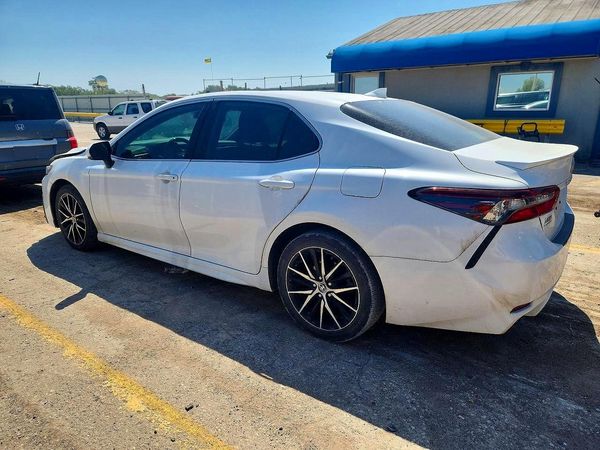2022 TOYOTA CAMRY