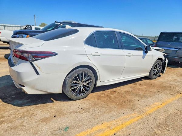 2022 TOYOTA CAMRY