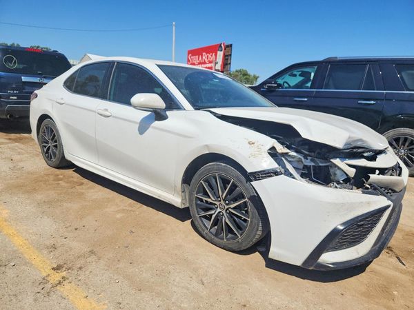 2022 TOYOTA CAMRY