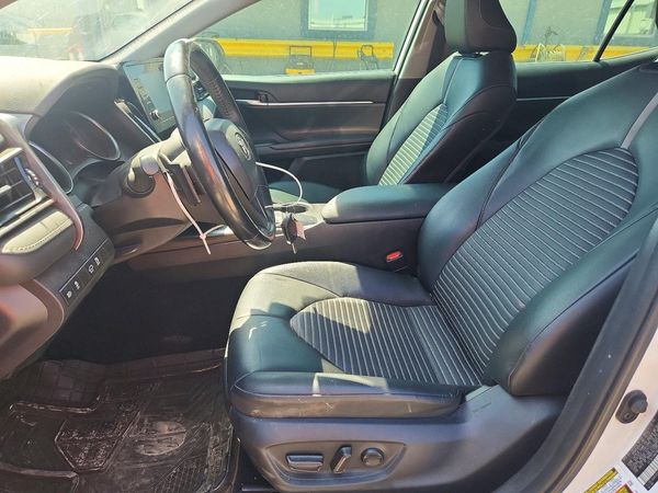 2022 TOYOTA CAMRY