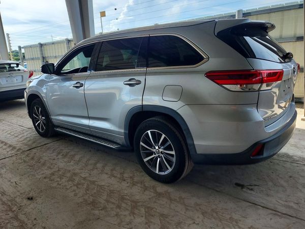2017 TOYOTA HIGHLANDER SE/XLE — DSRA