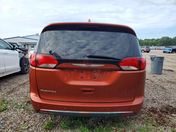 2018 CHRYSLER PACIFICA