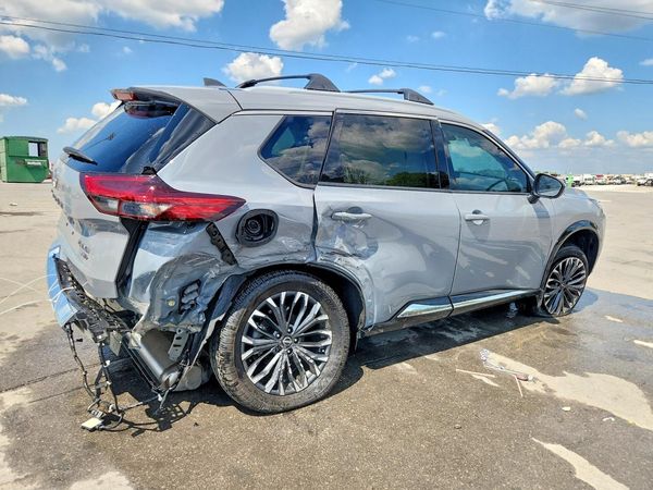 2025 NISSAN ROGUE PLATINUM — PSRA