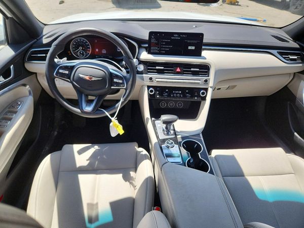 2025 GENESIS G70