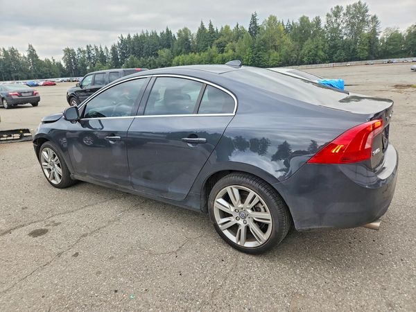 2013 VOLVO S60