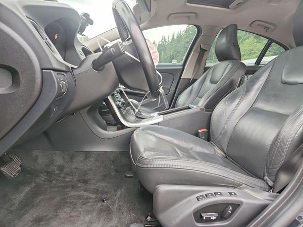 2013 VOLVO S60