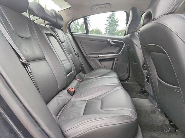 2013 VOLVO S60