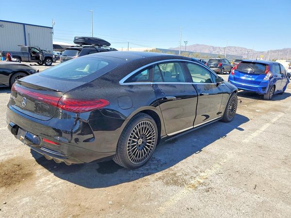 2022 MERCEDES-BENZ EQS SEDAN