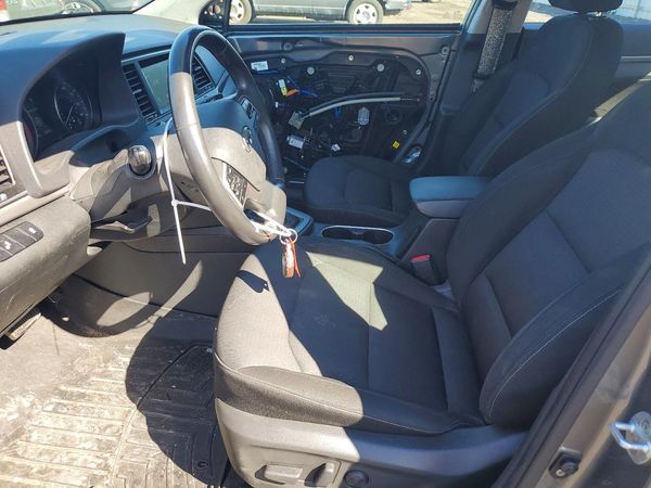 2017 HYUNDAI ELANTRA