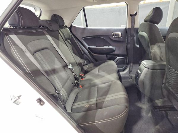 2025 HYUNDAI VENUE SEL, Limited