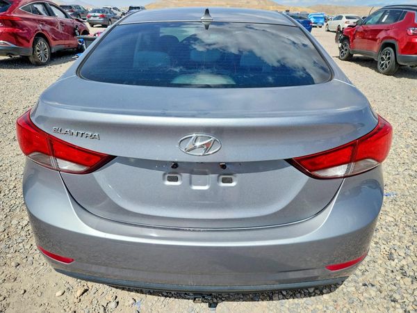 2015 HYUNDAI ELANTRA