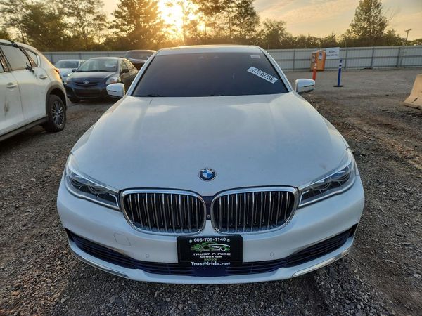 2017 BMW 750 xDrive — DIRF