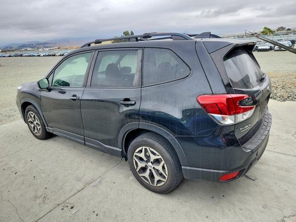 2021 SUBARU FORESTER