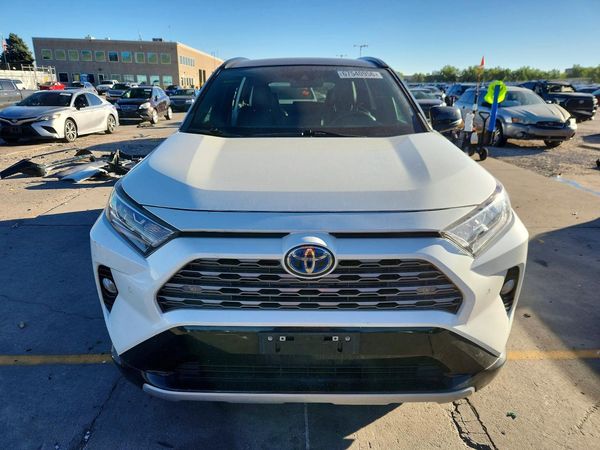 2021 TOYOTA RAV4 XSE HV