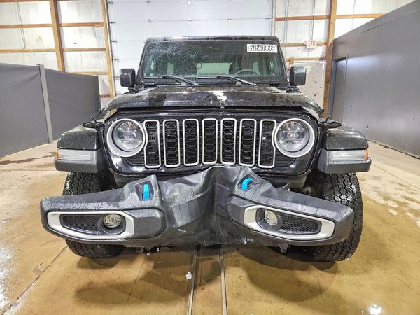 2024 JEEP WRANGLER Sahara 4XE