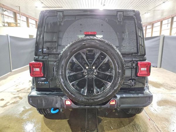 2024 JEEP WRANGLER Sahara 4XE
