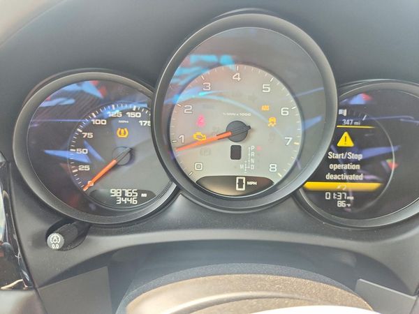 2015 PORSCHE MACAN