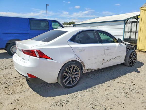 2015 LEXUS IS