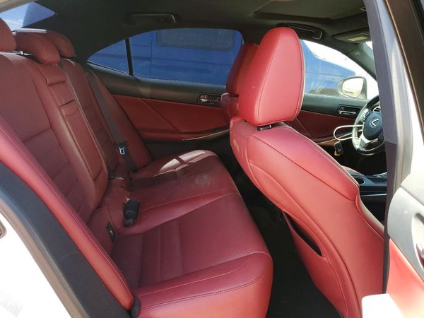 2015 LEXUS IS