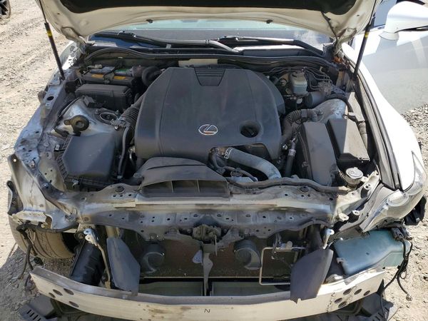 2015 LEXUS IS