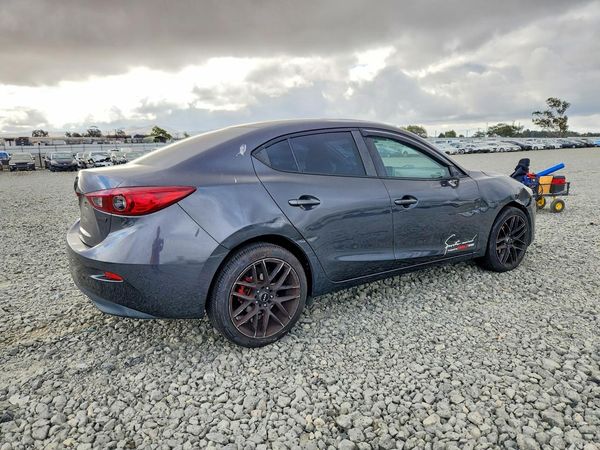 2015 MAZDA 3
