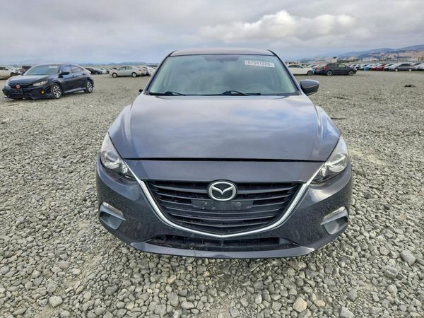 2015 MAZDA 3