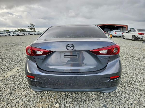 2015 MAZDA 3