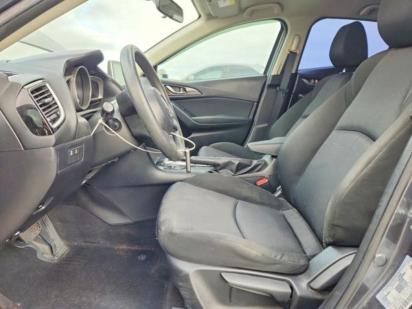 2015 MAZDA 3