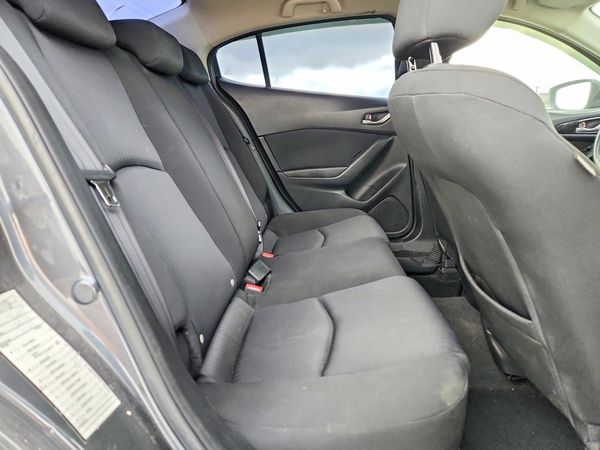 2015 MAZDA 3