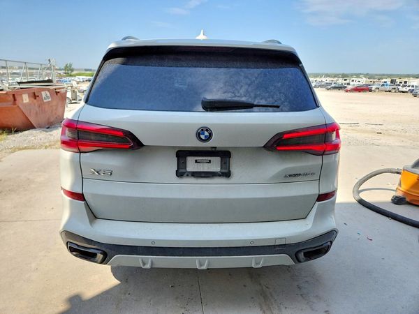 2023 BMW X5