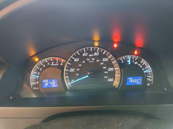 2014 TOYOTA CAMRY