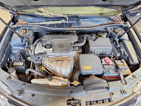 2014 TOYOTA CAMRY