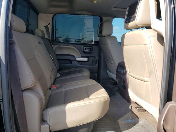 2017 CHEVROLET SILVERADO LTZ